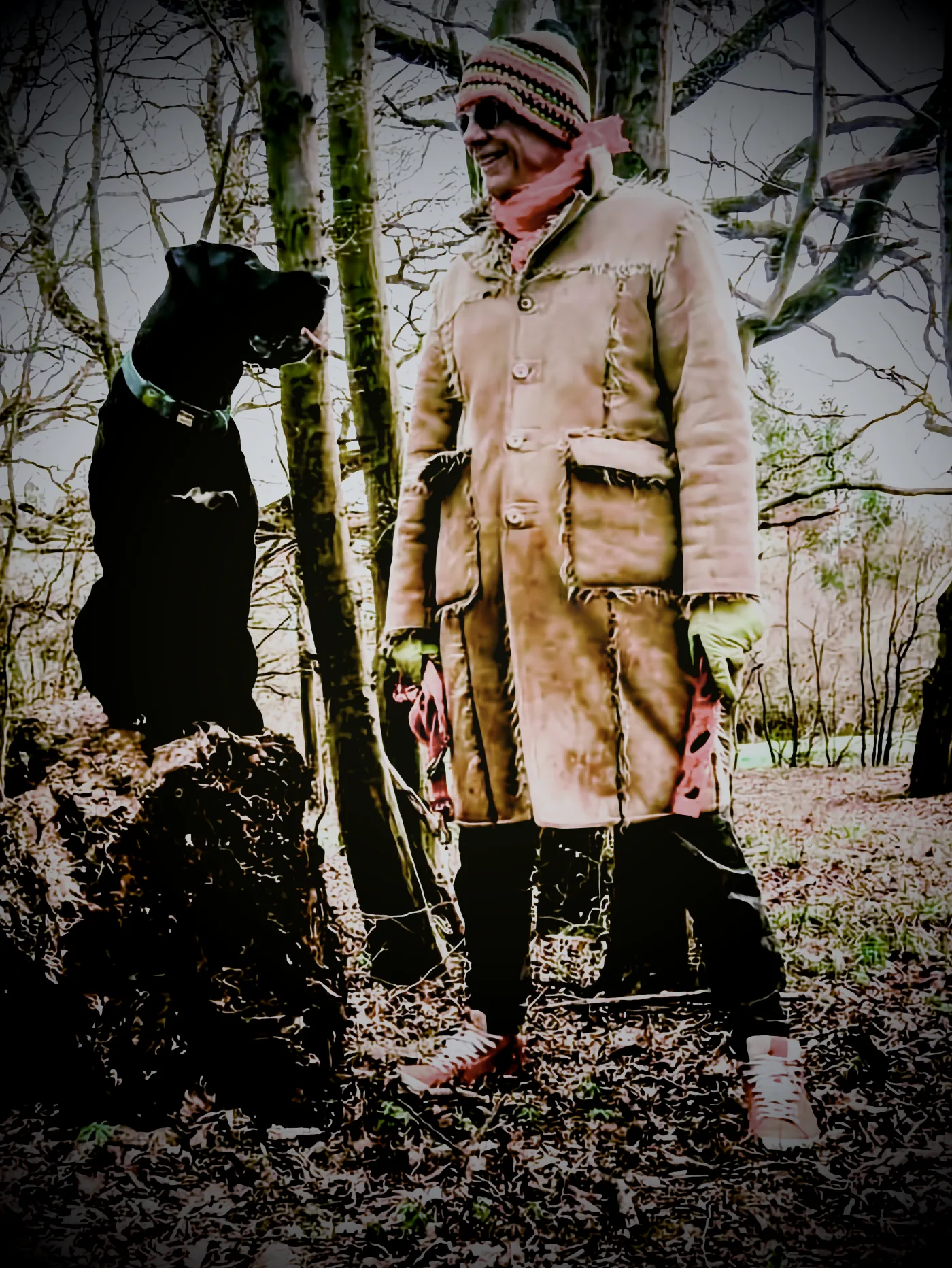 Uwe Arthur Felchle mit Jackson im Wald